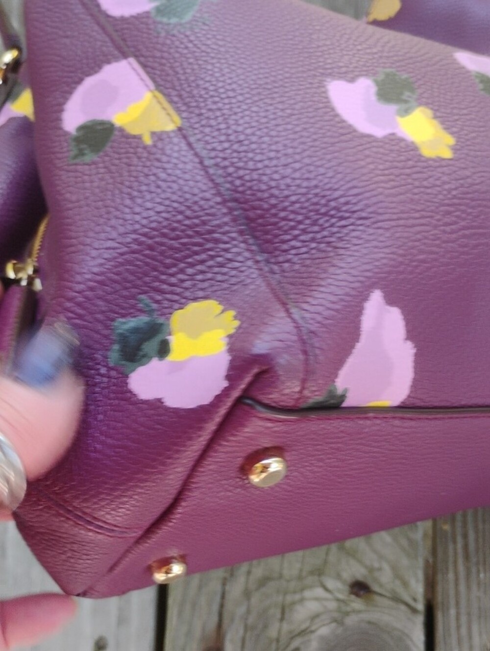 Coach Plum Floral Pebbled Leather Shoulder Bag 3 Comparr. Twist Lock Zip Closure - Picture 6 of 13